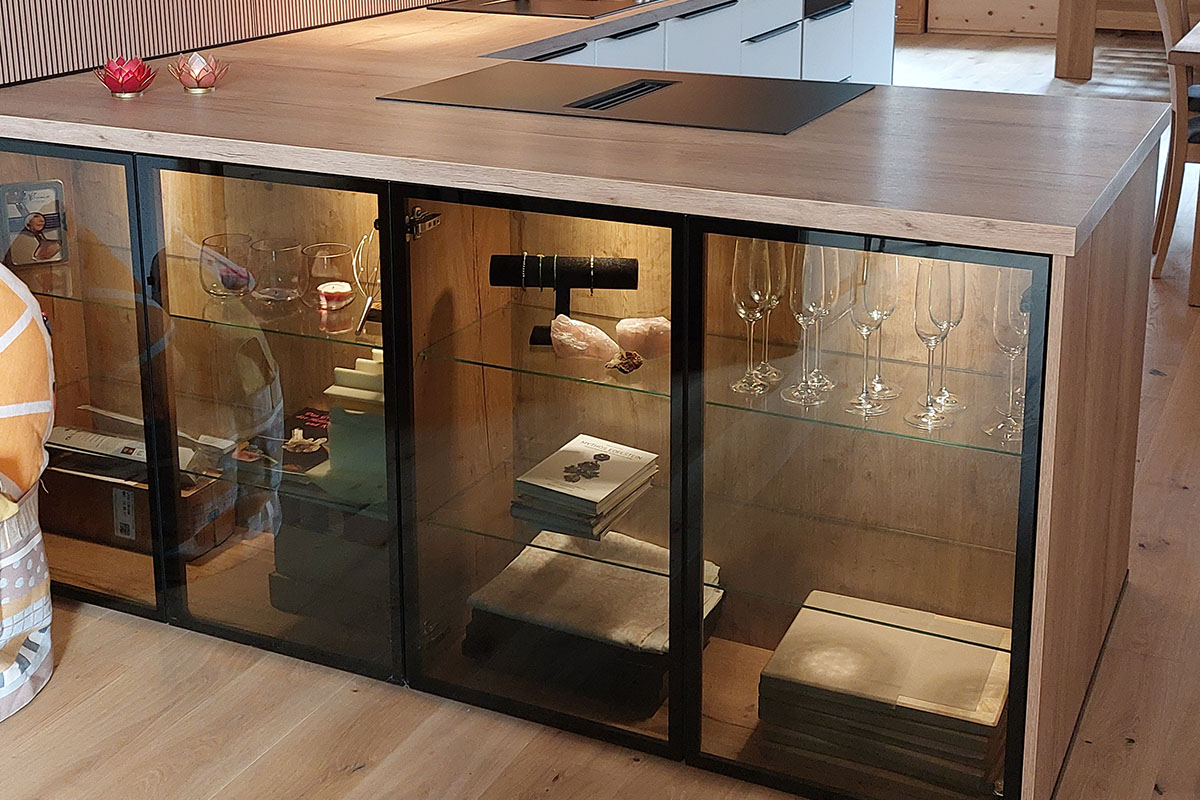 Kuechen-Slides_0000_20250911_112537